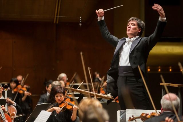 Alan Gilbert conducts the NY Philharmonic